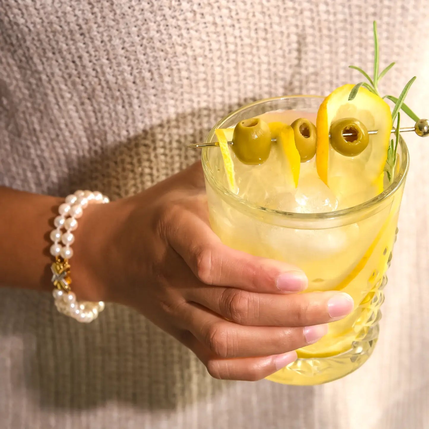 Lemon & Rosemary Pitted Green Olives