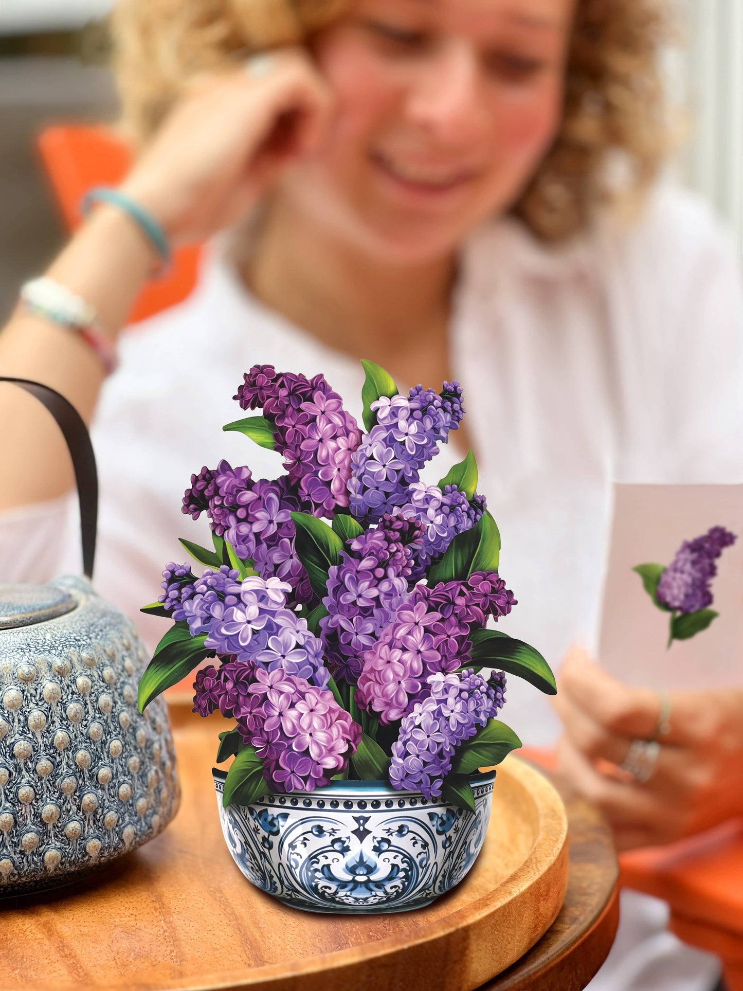 FreshCut Paper LLC - Mini Garden Lilacs  (10 Pop-up Greeting Cards)