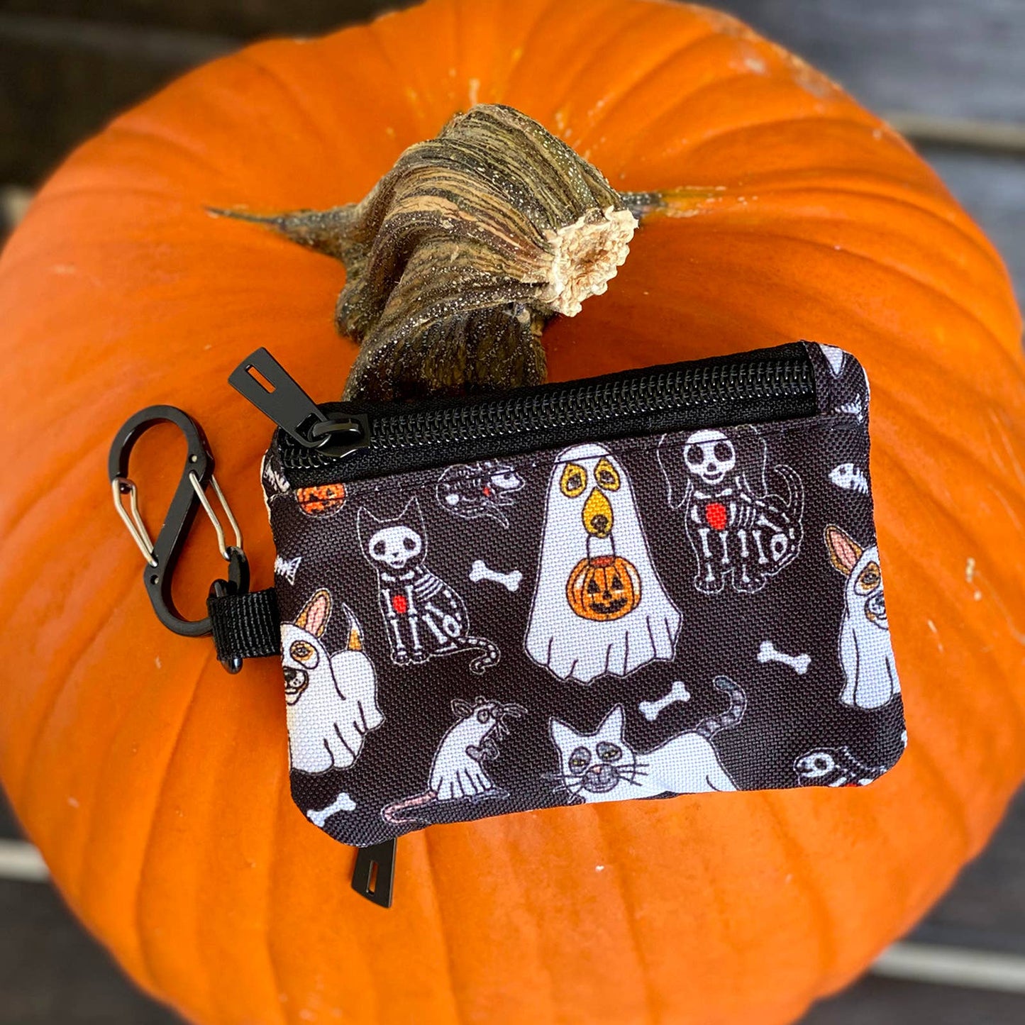 Sipsey Wilder - Trick-Or-Treat Clip Wallet