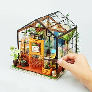 Cathy's Flower House 3D Wooden Puzzle